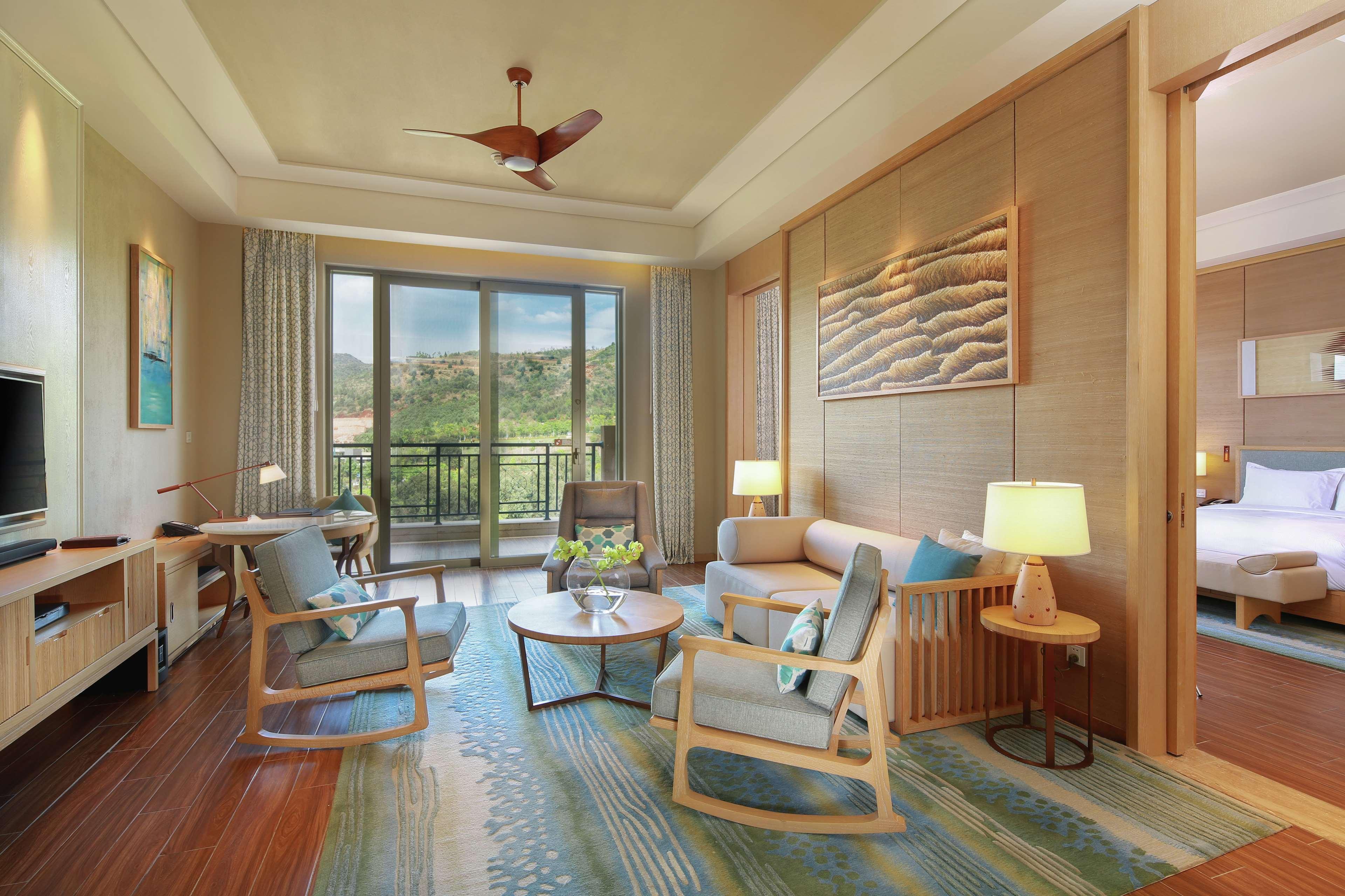 Hilton Yuxi Fuxian Lake Chengjiang  Ngoại thất bức ảnh