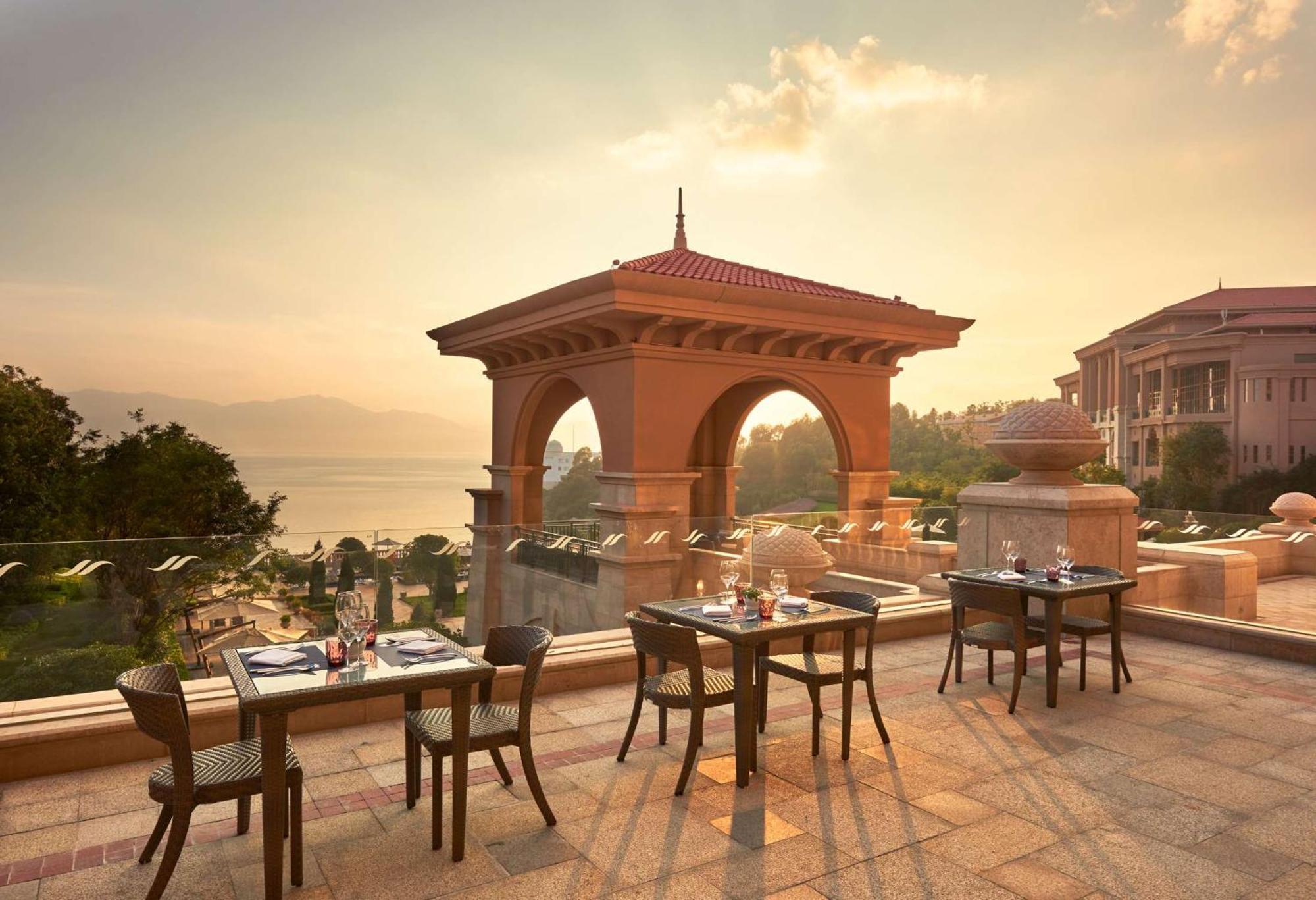 Hilton Yuxi Fuxian Lake Chengjiang  Ngoại thất bức ảnh